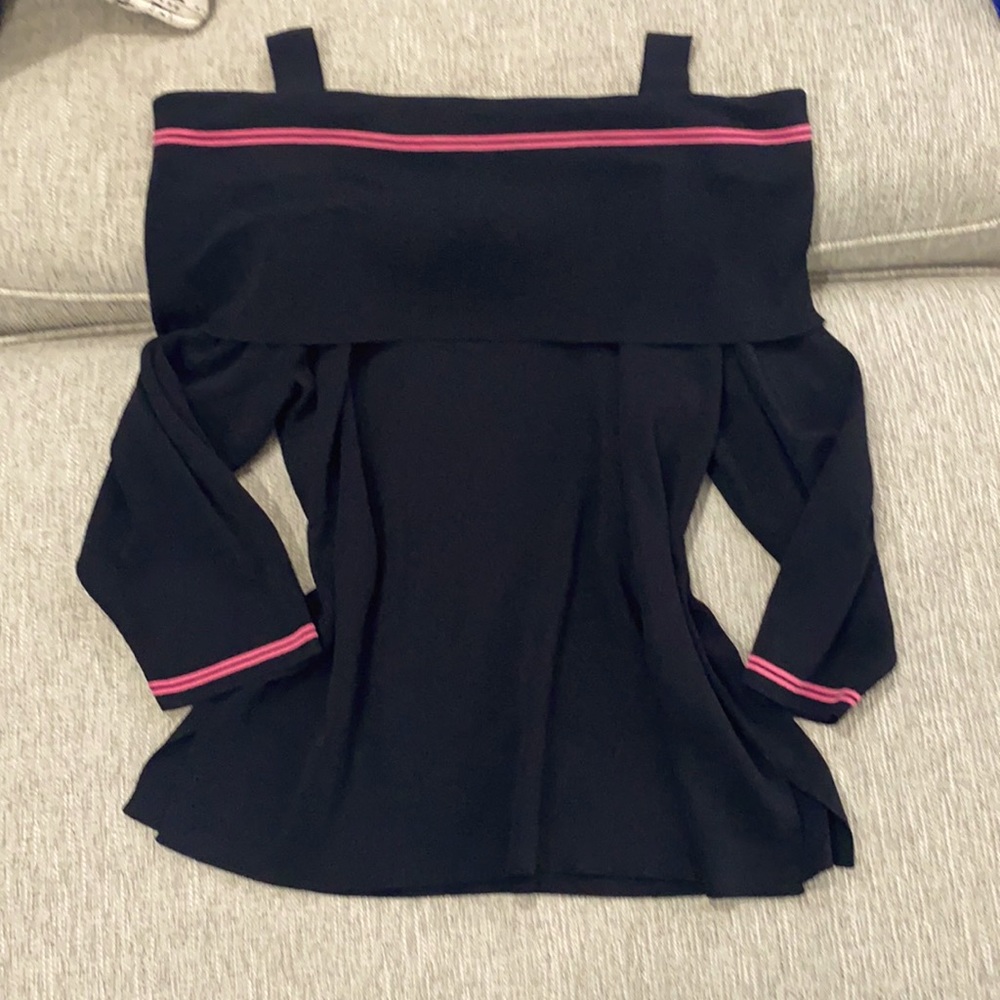 🌺Dialogue Blouse Size 1X